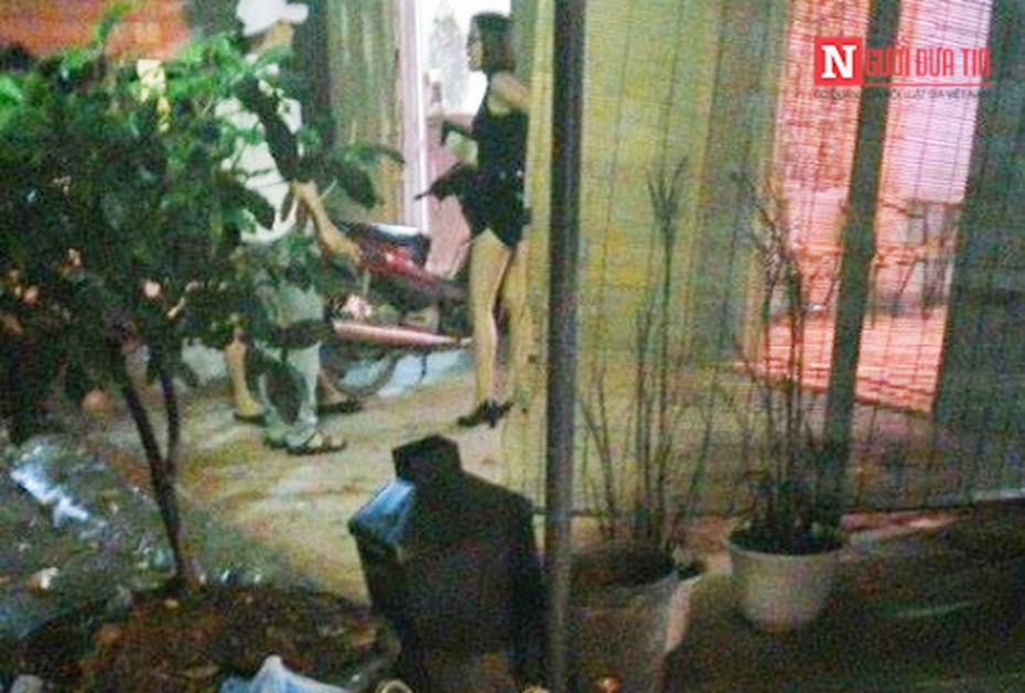 Khuôn mặt tàn tạ của 'hoa khôi' vùng biên 'làm vợ'... khắp người ta