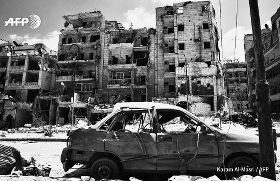 Video: Khoảnh khắc bom rơi trúng bệnh viện ở Aleppo, Syria