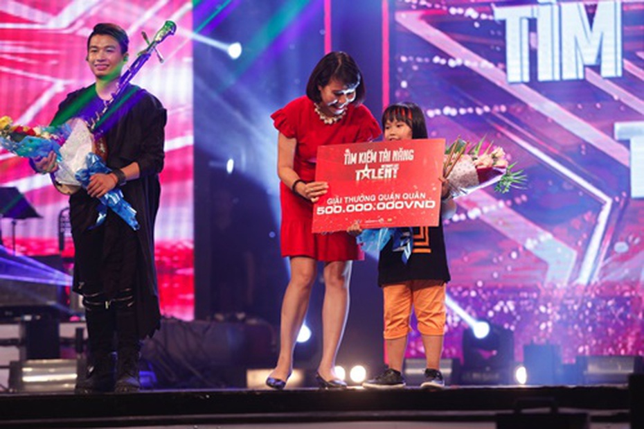 Vietnam’s Got Talent 2016: Cậu bé đánh trống Trọng Nhân đăng quang