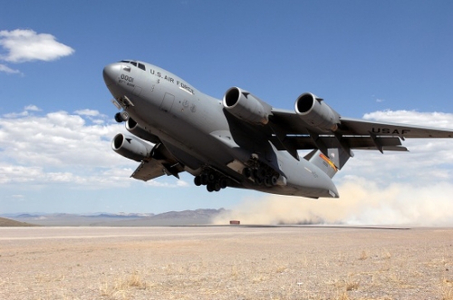 Máy bay vận tải quân sự Boeing C-17 đến Việt Nam có gì đặc biệt?