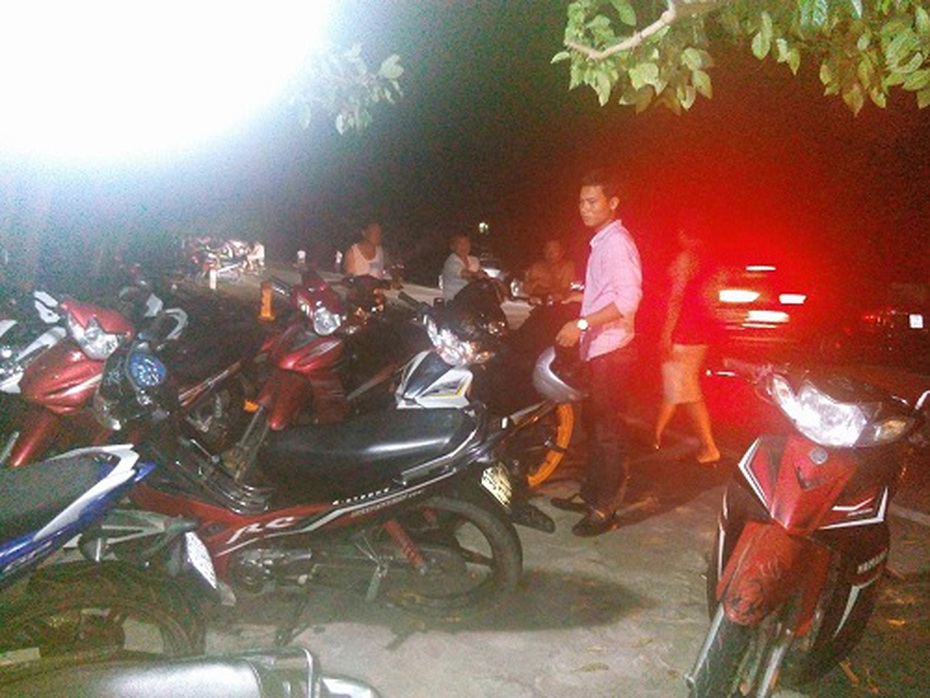 Cửa Lò trắng đêm đón anh - phi công Trần Quang Khải về đất mẹ