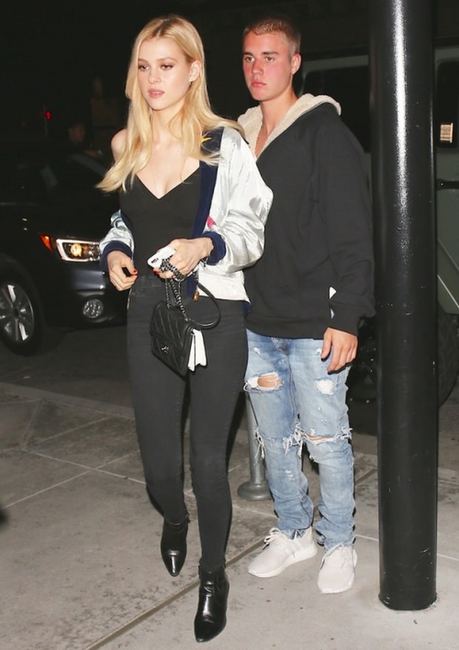 'Người tình mới' Nicola Peltz qua đêm tại nhà Justin Bieber?