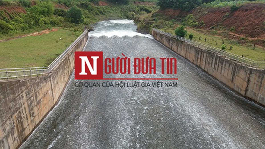 Đơn vị xả đập đón lũ: Thừa nhận sai quy trình, phủ nhận xóa dấu vết
