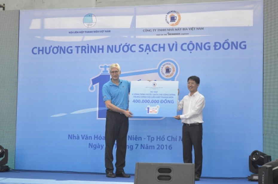 7,5 tỷ đồng học bổng cho sinh viên chuyên ngành môi trường nước