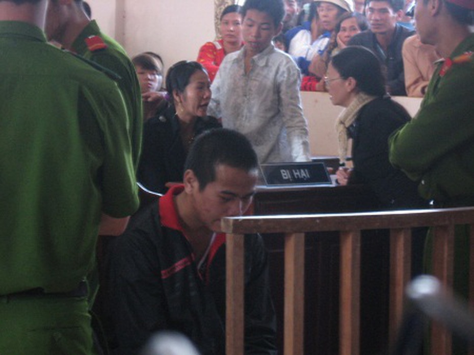 Những giọt nước mắt muộn màng của đứa con nghịch tử