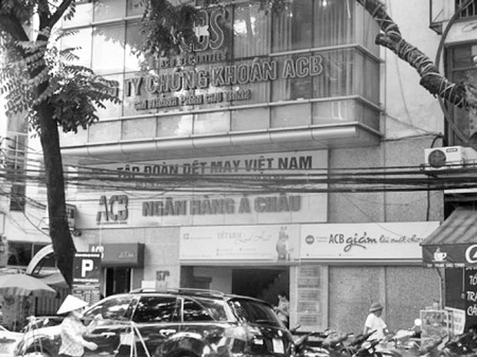 Hé lộ nguyên nhân "kinh doanh trái phép" của bầu Kiên