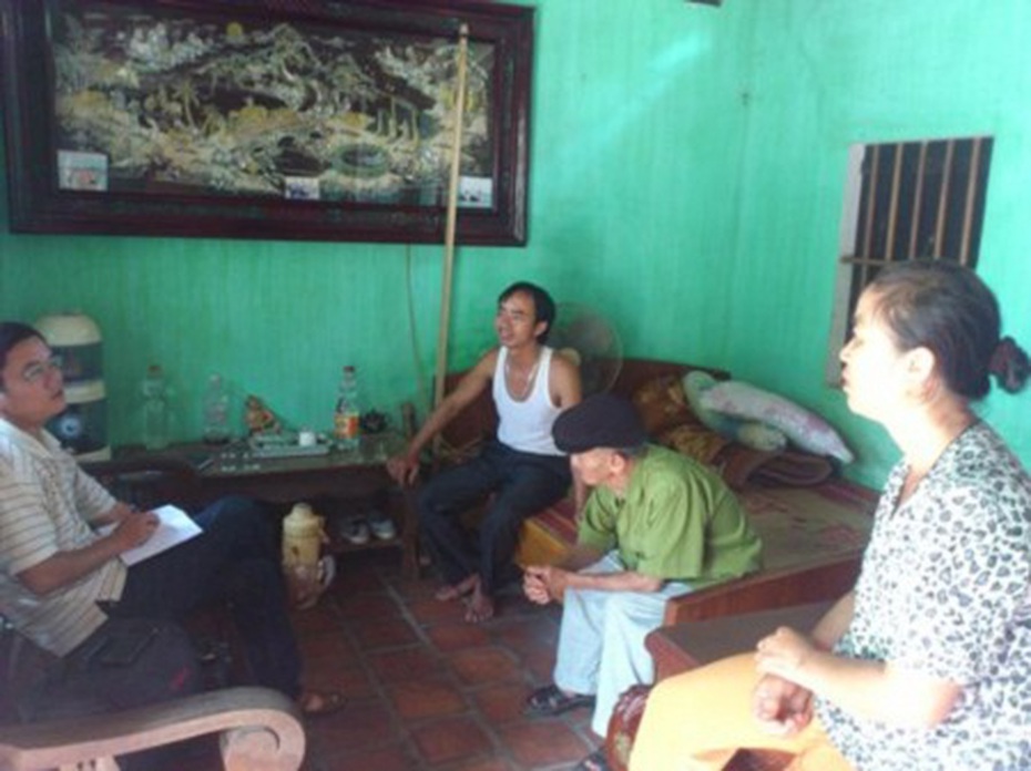 Làng quê hoang mang vì tin đồn đỉa bị tiêm... virut HIV