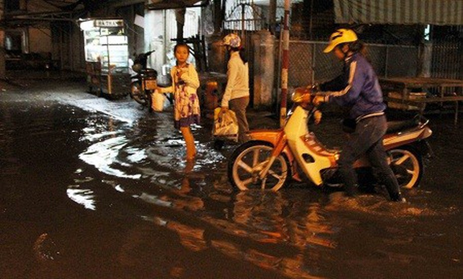 Nỗi ám ảnh "đến hẹn lại lên" mang tên triều cường