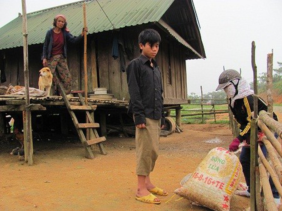 Những “nữ kỵ binh” lái buôn vùng biên ải