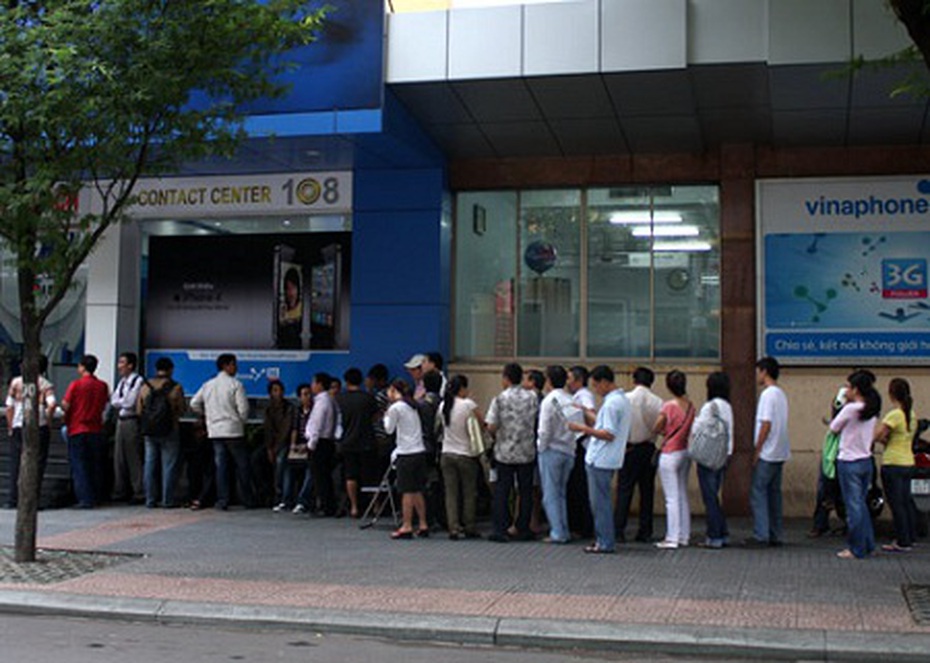 “Tín đồ shopping” ôm nợ vì... mê công nghệ