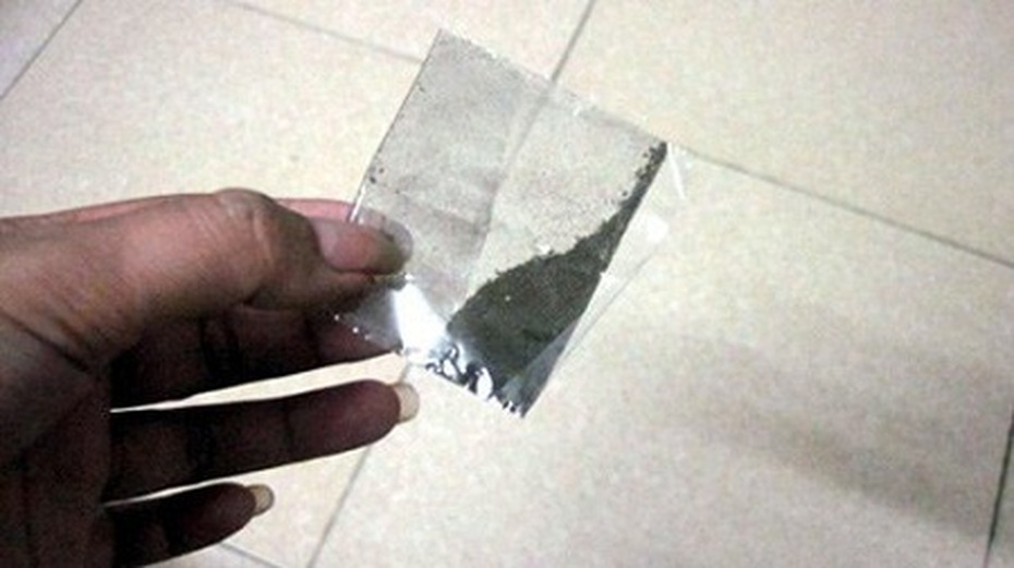 Khi bùa yêu bỏ rừng xuống phố