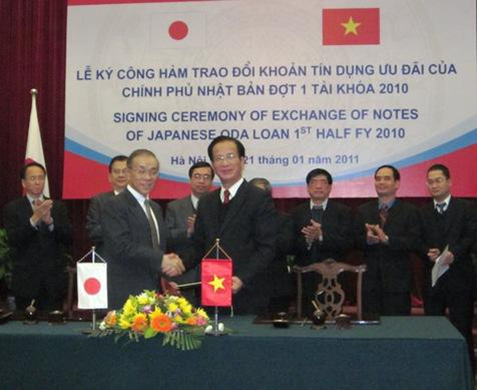 Lần đầu JICA vinh danh 2 đại diện Việt Nam