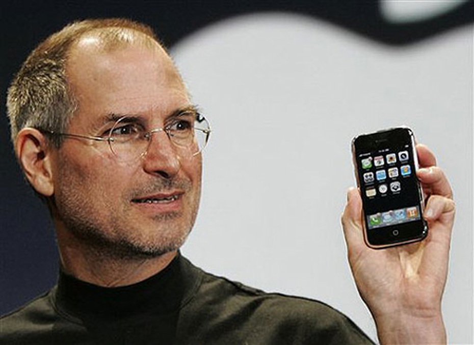 Steve Jobs, thiên tài không bằng cấp