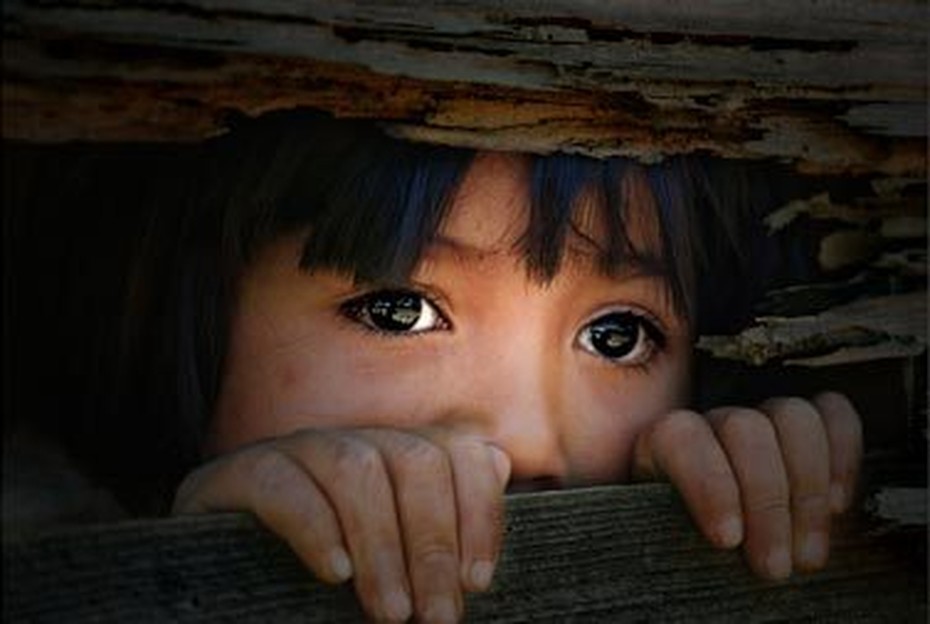 Đôi mắt và ám ảnh nỗi đau