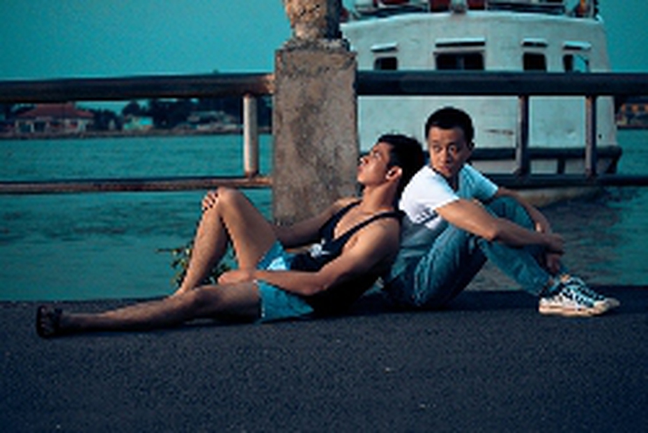 "Hot boy nổi loạn" và ứng xử của giới trẻ