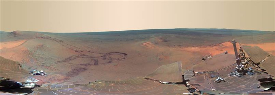 NASA công bố bức ảnh tuyệt đẹp chụp Sao Hỏa