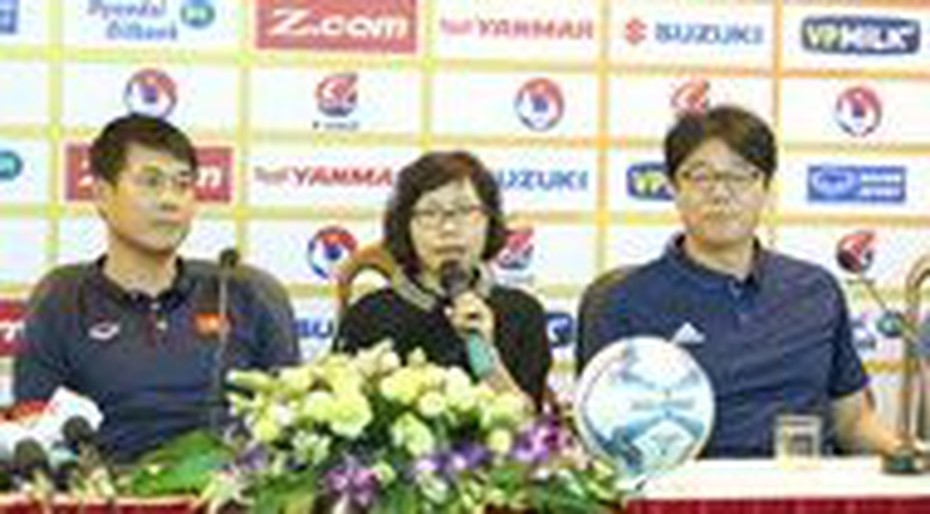 U22 Việt Nam - Ngôi sao K.League: 2 HLV nói gì trong buổi họp báo?