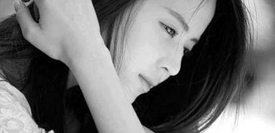 Vì sao em không thể nào quên được anh?
