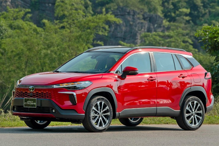 Toyota tung ưu đãi hấp dẫn dành cho khách hàng mua Corolla Cross trong tháng 7/2025.