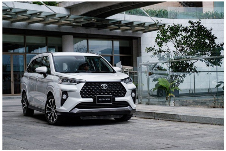 Tháng 8 này, Toyota Veloz Cross có những ưu đãi đặc biệt gì?