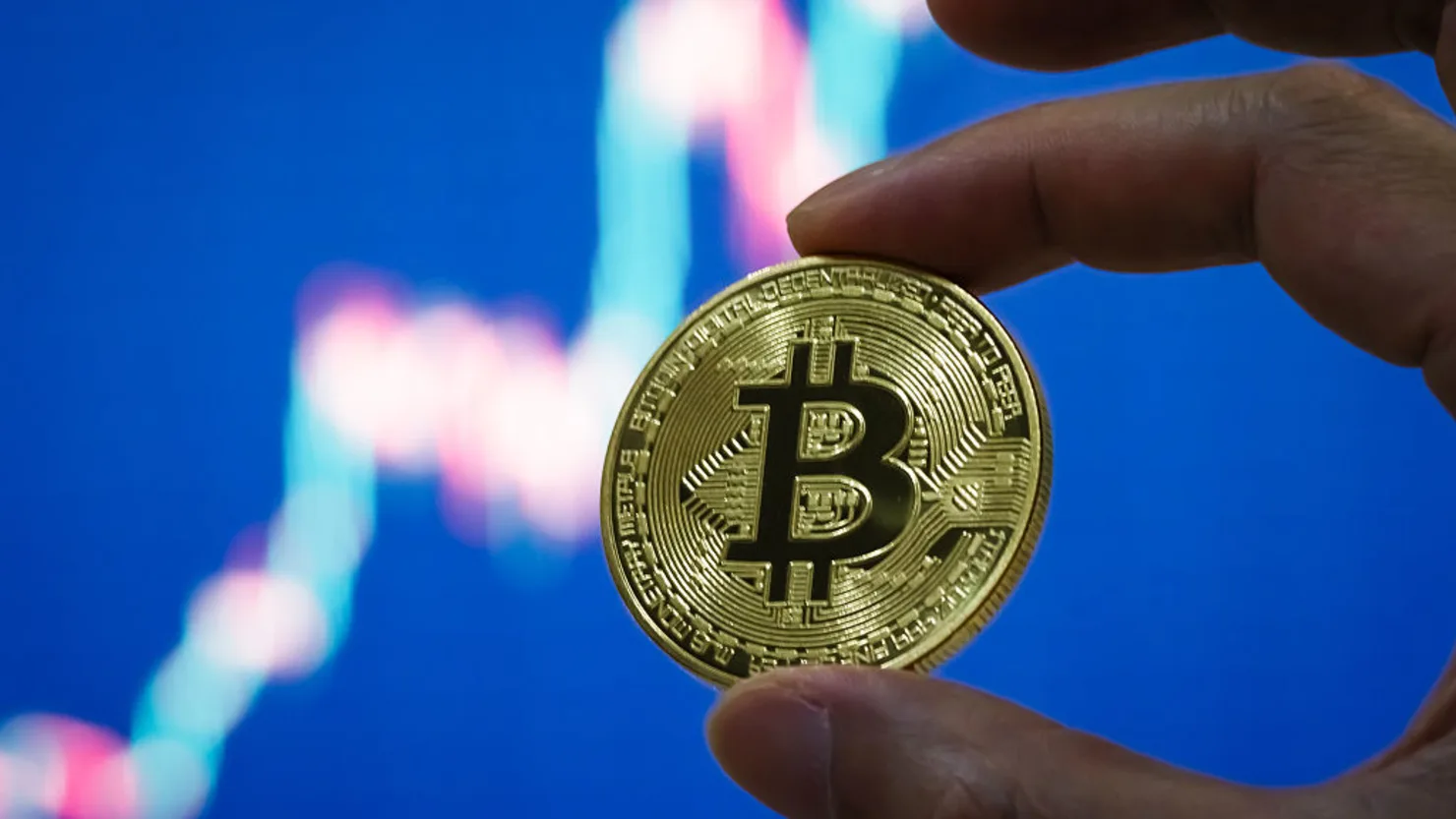Bitcoin áp sát đỉnh lịch sử khi chính phủ Mỹ đóng cửa