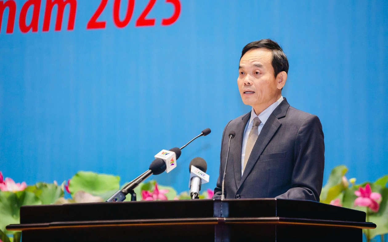 Bí thư Tp.HCM: Mặt trận phải là “thỏi nam châm” thu hút nguồn lực và trí tuệ