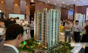 Thu nhập tăng không kịp giá nhà: Người trẻ, công chức “đuối sức”