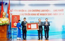 VinaPhone đón nhận Huân chương Lao động hạng Nhất