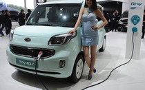 Hiểm hoạ từ những chiếc ô tô điện đang 'gây sốt' thị trường