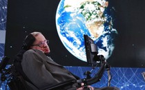 Stephen Hawking: Chỉ còn 100 năm để tìm ra hành tinh mới sinh sống