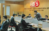 Thêm một lãnh đạo của Chứng khoán Hoà Bình muốn làm cổ đông lớn