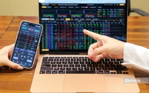 Cổ phiếu “ông lớn” FPT còn tiềm năng tăng giá?