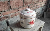 Phẫn nộ nhà tang lễ dùng nồi hầm súp để đựng tro cốt