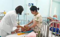 Bộ Y tế phối hợp chặt chẽ với Tp.HCM quyết liệt chống dịch sởi