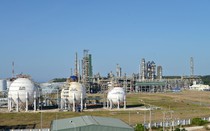 Lọc hoá dầu Bình Sơn nắm giữ hơn 43.000 tỷ đồng tiền mặt, lợi nhuận lao dốc