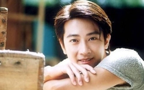 Nam nghệ sĩ 2 lần bị cấm sóng, tuổi 53 không còn hoạt động trong showbiz vẫn kiếm số tiền "khủng"