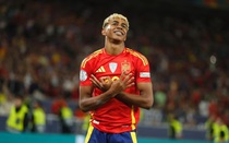 Yamal bị loại khỏi đội tuyển Tây Ban Nha vì tự ý làm điều này