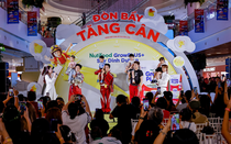 Chiến dịch "Đòn bẩy tăng cân" gây sốt mạng xã hội nhờ màn hội ngộ của "Bộ tứ anh trai"