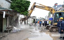 Hà Nội cưỡng chế thu hồi đất làm tuyến đường "đắt nhất hành tinh"