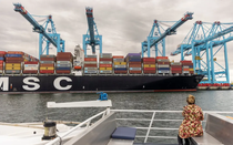 7 nước thành viên muốn EU làm cho hàng hóa Nga đắt đỏ hơn