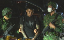 Truy tìm chủ xe ô tô bí ẩn trong vụ vận chuyển 45kg ma túy và súng quân dụng