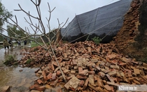 VIDEO: Nhiều hạng mục di tích cổ ở Huế hư hại do ngập lụt kéo dài