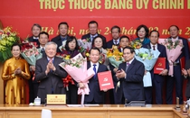 Thủ tướng trao Quyết định thành lập 15 đảng bộ trực thuộc Đảng uỷ Chính phủ