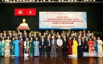 Bí thư Thành ủy Tp.HCM: Y, bác sĩ không ngại hy sinh tính mạng để giành giật sự sống cho bệnh nhân