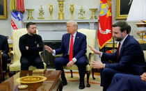 Sau cuộc khẩu chiến giữa ông Trump và ông Zelensky, điều gì chờ đợi Ukraine?
