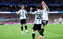 Argentina có màn trình diễn hủy diệt trước Brazil