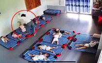 Làm rõ clip cháu bé 20 tháng tuổi bị bạo hành ở Quảng Nam