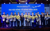 Con trai "bầu" Hiển làm Chủ tịch Vietravel Airlines