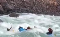 Du khách thiệt mạng khi tham gia du lịch mạo hiểm trên sông Hằng