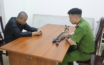 Bắt thiếu niên cầm đầu đường dây dùng hung khí trộm, cướp tài sản